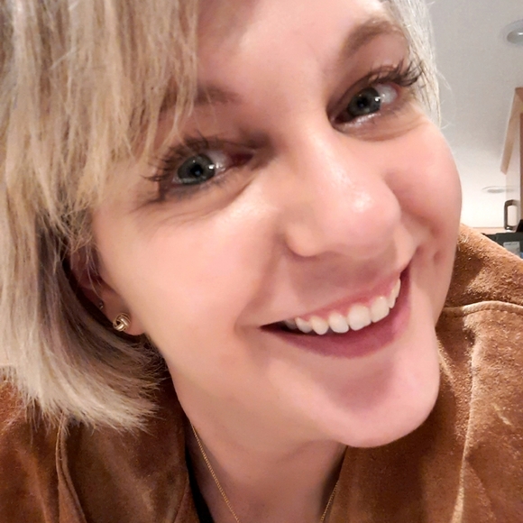 Meet Your Posher - Picture 1 of 1